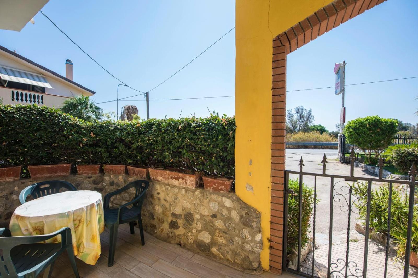 B&B Casa Cosmano Brancaleone Marina Exterior photo